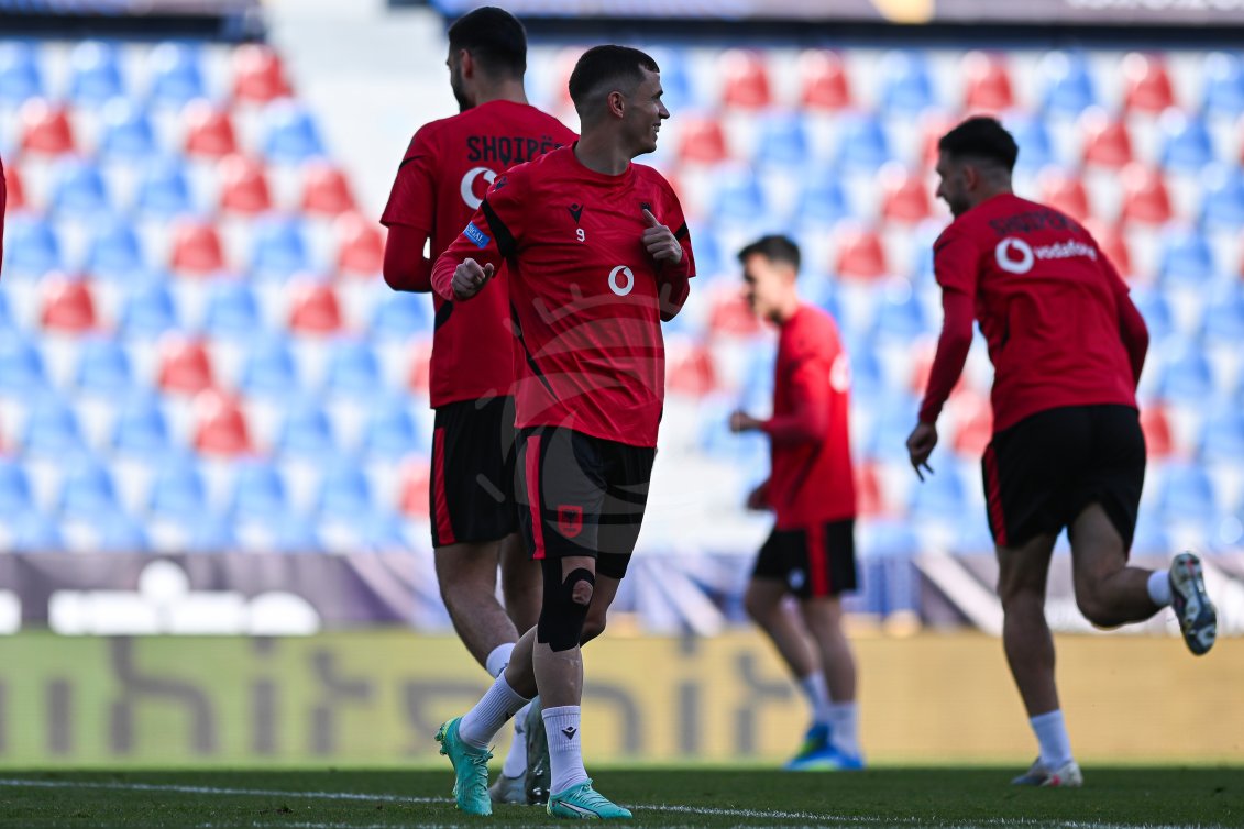 Piłka Nożna: Trening reprezentacji Albanii. - Agencja Fotograficzna